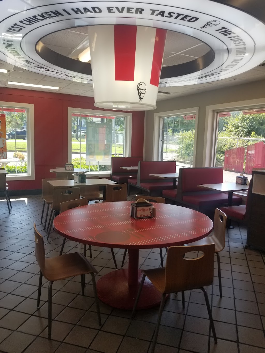 KFC | 3623 Elvis Presley Blvd, Memphis, TN 38116, USA | Phone: (901) 398-0743