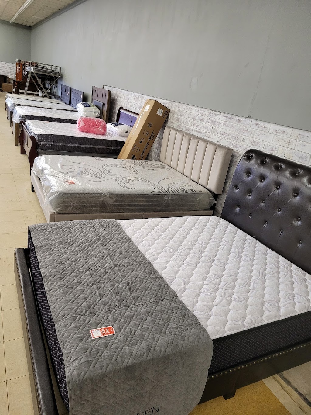 Eden Mattress & Furniture | 926 Washington St, Eden, NC 27288, USA | Phone: (336) 637-6481