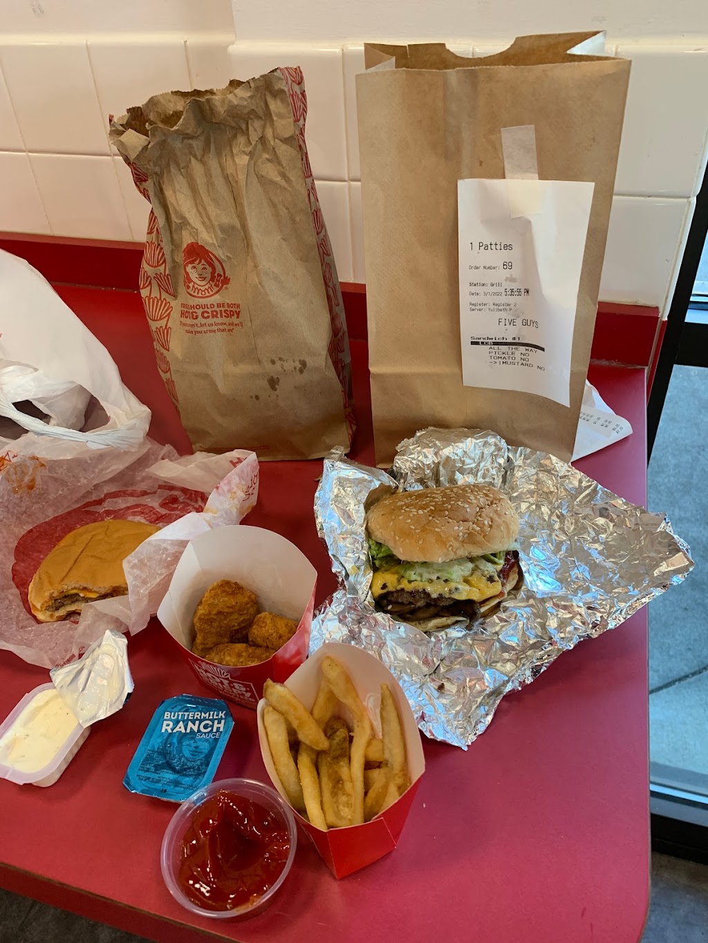 Five Guys | 9749 Northlake Centre Pkwy E, Charlotte, NC 28216, USA | Phone: (704) 596-2292