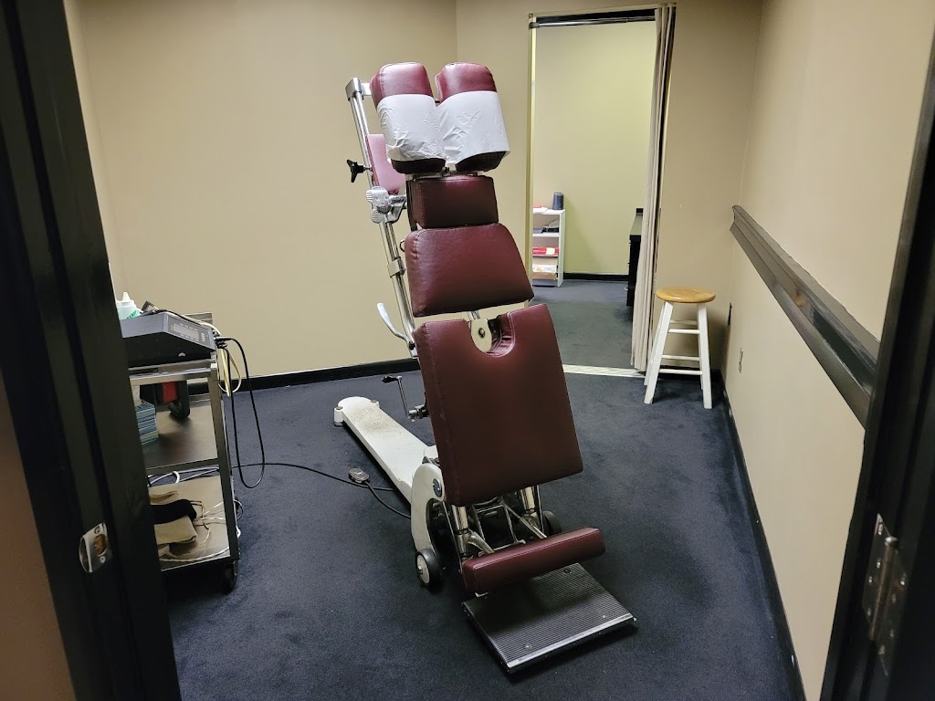 Chiro-Injury And Wellness LLC | 9720 N Armenia Ave suite h, Tampa, FL 33612, USA | Phone: (813) 936-7246