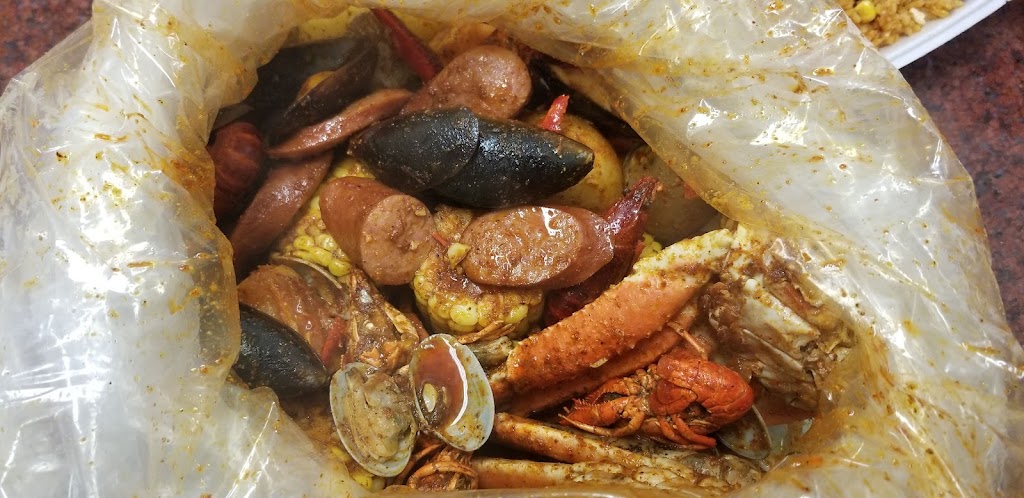 Boiling Cajun Seafood | 1139 Main St, Paterson, NJ 07503, USA | Phone: (862) 336-1788