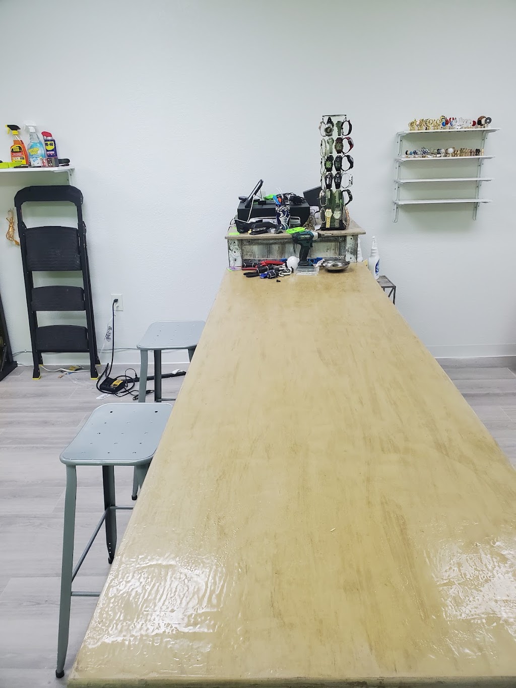 The Rustic Look | 21055 NE 150th St, Luther, OK 73054, USA | Phone: (405) 435-1024