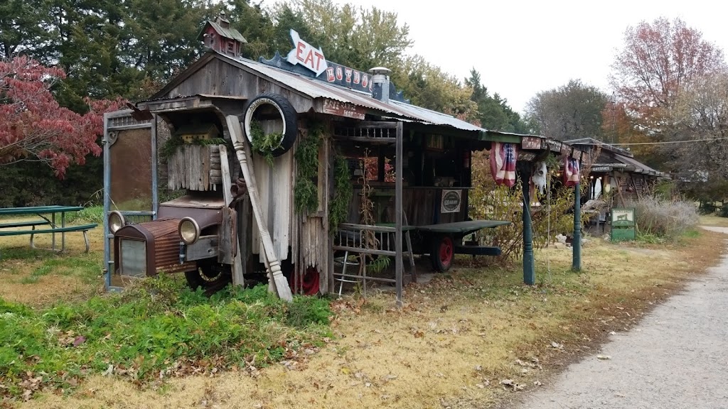 Lavons Bakery & BBQ | 216 N Maple St, Buhler, KS 67522, USA | Phone: (620) 543-2411