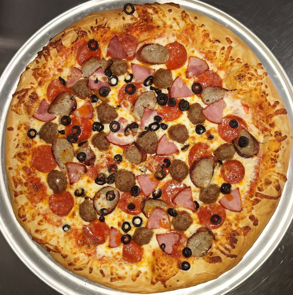 Genos Pizzeria | 223 Gene Autry Dr, Tioga, TX 76271, USA | Phone: (940) 437-3562