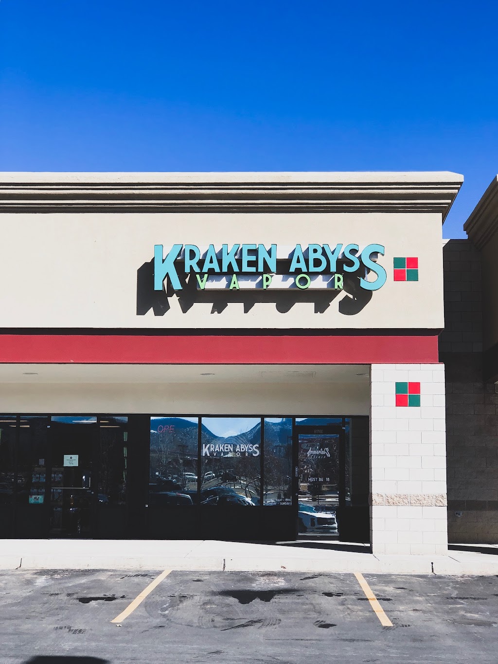 Kraken Abyss Vapor | 8176 S Wadsworth Blvd E, Littleton, CO 80128, USA | Phone: (303) 932-7256