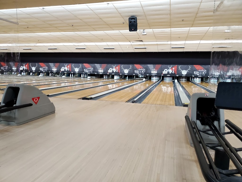 Bowlero East Meadow | 1840 Front St, East Meadow, NY 11554, USA | Phone: (516) 794-1111