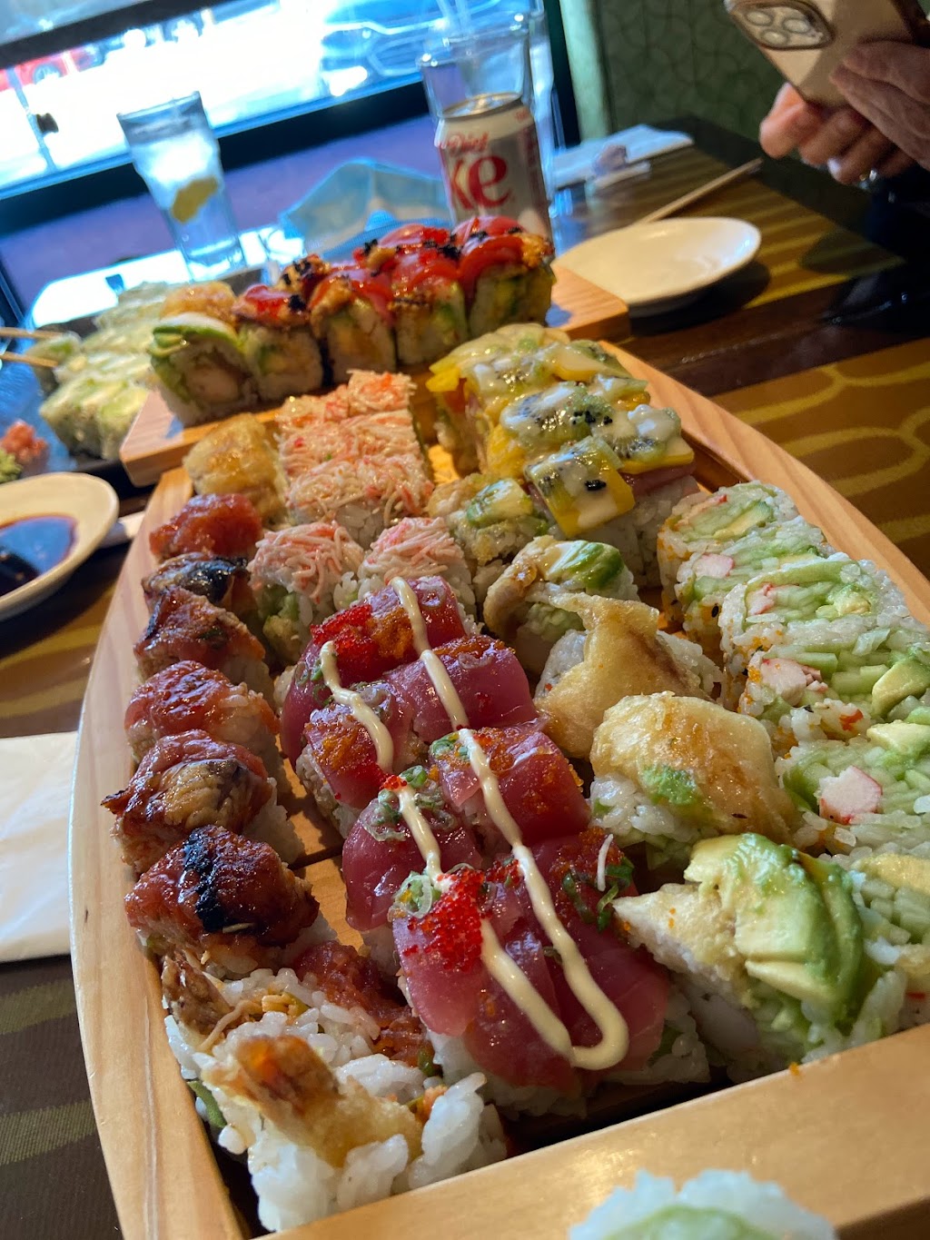 Hanaki Sushi | 237 Hanbury Rd E #11, Chesapeake, VA 23322, USA | Phone: (757) 482-0043