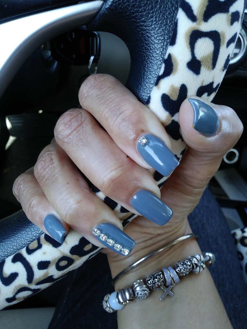 Luxury nails Spa | 109 Volvo Pkwy #10, Chesapeake, VA 23320, USA | Phone: (757) 548-8840