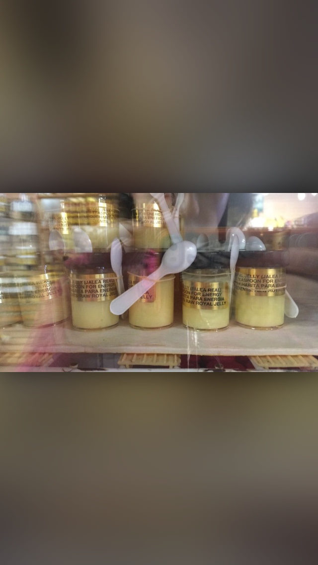 La Miel Jireh Honey Shop | 12915 San Fernando Rd, Sylmar, CA 91342, USA | Phone: (818) 364-8012