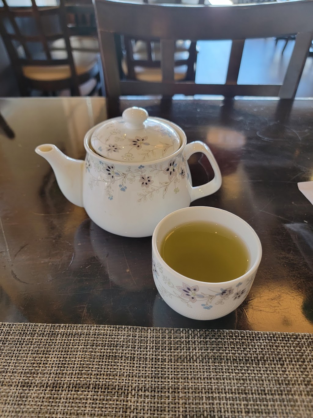 Aoyama Chinese & Japanese Cuisine | 86 E Main St ste l, Mendham Borough, NJ 07945, USA | Phone: (973) 543-9700