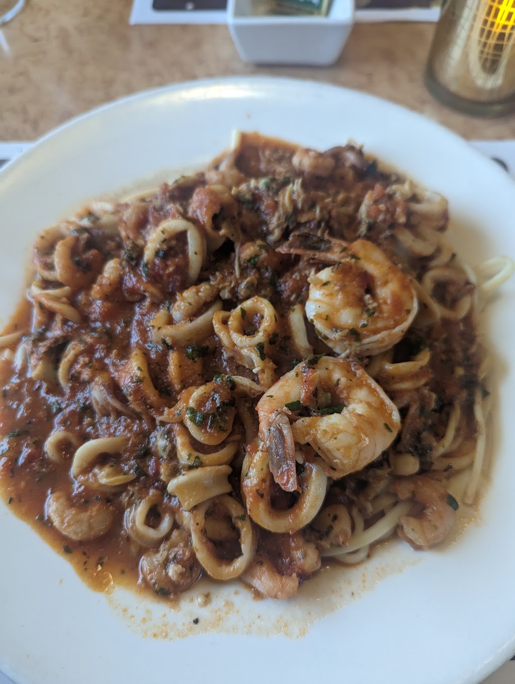 Fiorillos Restaurant and Banquet Facilities | 638 El Camino Real, Santa Clara, CA 95050, USA | Phone: (408) 984-0414