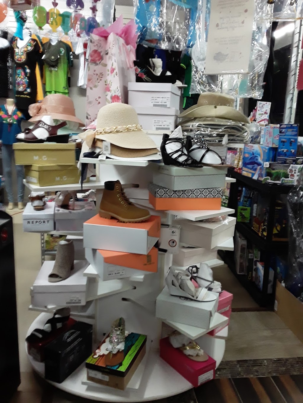 Joyería Hispana El Regalo LLC | 1002 S Myrtle School Rd, Gastonia, NC 28052, USA | Phone: (704) 349-2400 Joyería Hispana El Regalo LLC | 1002 S Myrtle School Rd, Gastonia, NC 28052, USA | Phone: (704) 349-2400