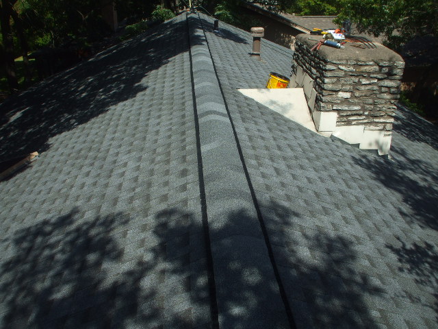 Ruddys Roofing | 1510 Merrell Cove, Round Rock, TX 78664, USA | Phone: (512) 736-2486