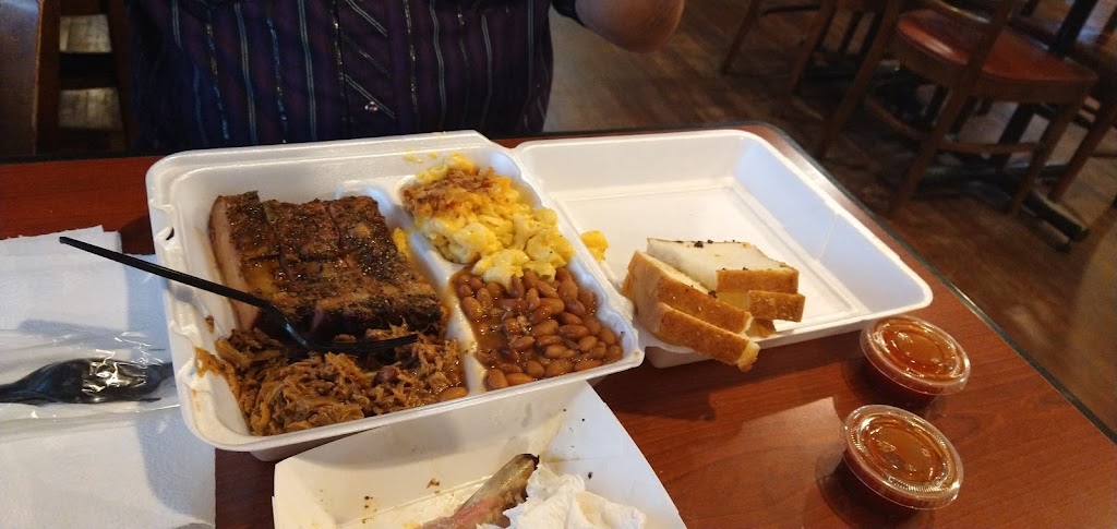 K&S Bar-B-Q | 336 N Broadway St, Joshua, TX 76058, USA | Phone: (817) 437-0173