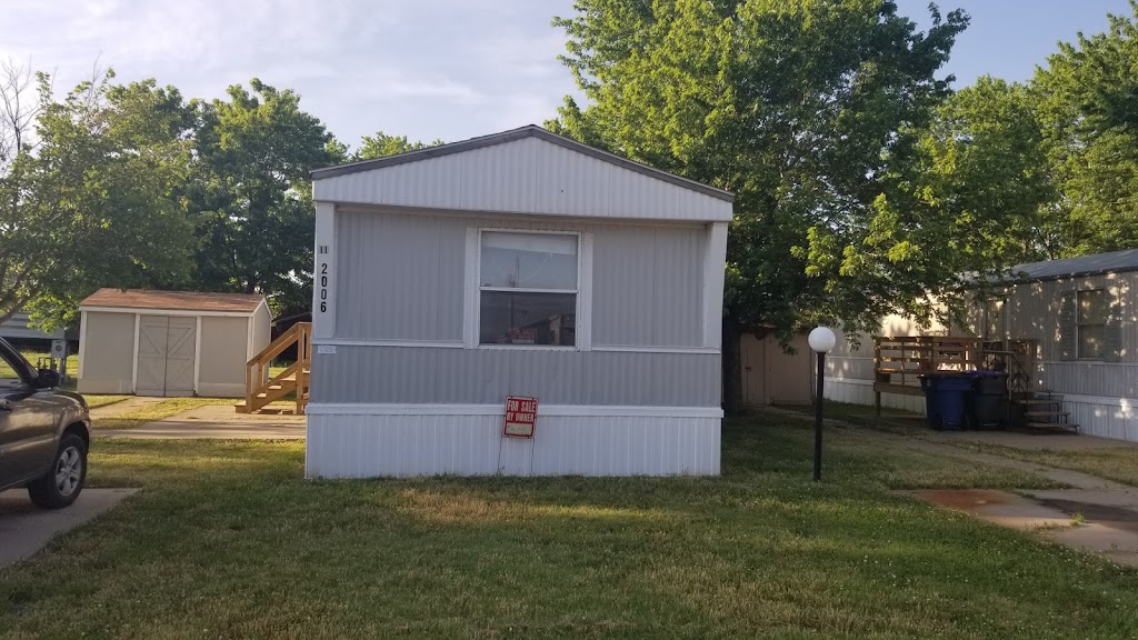 Country Aire Mobile Home Park | 2025 W 3rd St, Newton, KS 67114, USA | Phone: (316) 416-1516