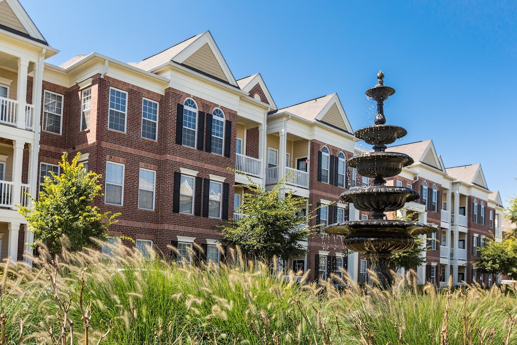 Alexandria of Carmel Apartments | 1411 Fairfax Manor Dr, Carmel, IN 46032 | Phone: (844) 308-8788