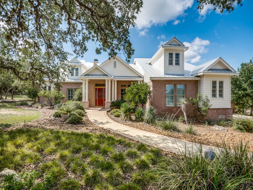 Red Mansions Realty - RMR Commercial Real Estate | 2324 Gruene Lake Dr suite c, New Braunfels, TX 78130, USA | Phone: (830) 643-0536