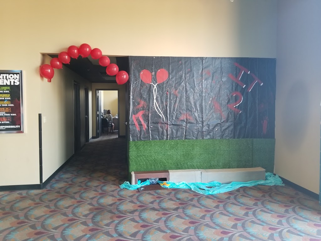 B&B Theatres Claremore Cinema 8 | 1407 W Country Club Rd, Claremore, OK 74017, USA | Phone: (918) 342-2422