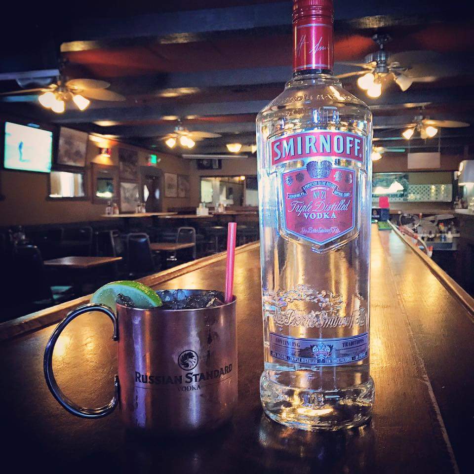 Horseshoe Lounge | 4620 Galena St, Riverside, CA 92509, USA | Phone: (951) 685-1516