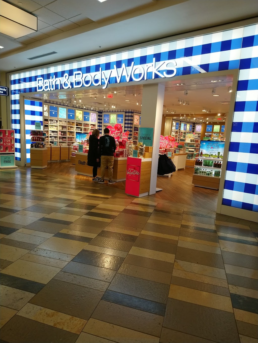 Bath & Body Works | 26300 Cedar Rd, Beachwood, OH 44122, USA | Phone: (216) 464-2648