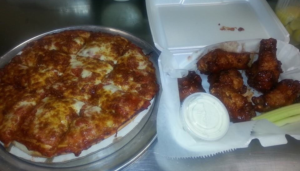 Pizza King of Liberty | 201 N Main St, Liberty, IN 47353, USA | Phone: (765) 458-5775