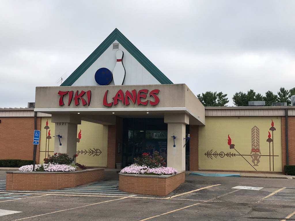 Tiki Bowling Lanes | 1521 Tiki Ln, Lancaster, OH 43130, USA | Phone: (740) 654-4513