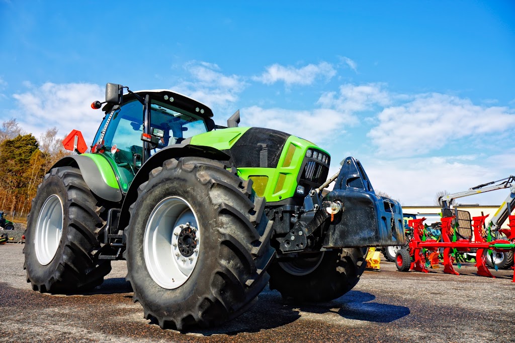 Tractor Repair San Diego- Mobile Repair Service | 4653 Carmel Mountain Rd #308, San Diego, CA 92130, USA | Phone: (760) 201-1609