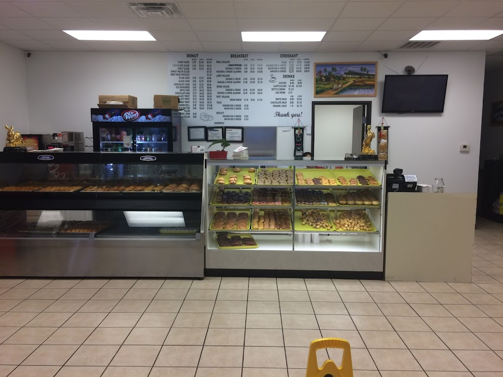 Navarro Donuts | 3537-3559 State Hwy 31 W, Corsicana, TX 75110, USA | Phone: (903) 875-2223