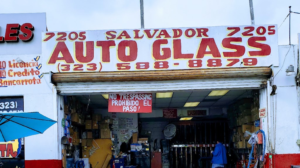 Salvadors Auto Glass | 7205 S Alameda St, Los Angeles, CA 90001, USA | Phone: (323) 588-8879