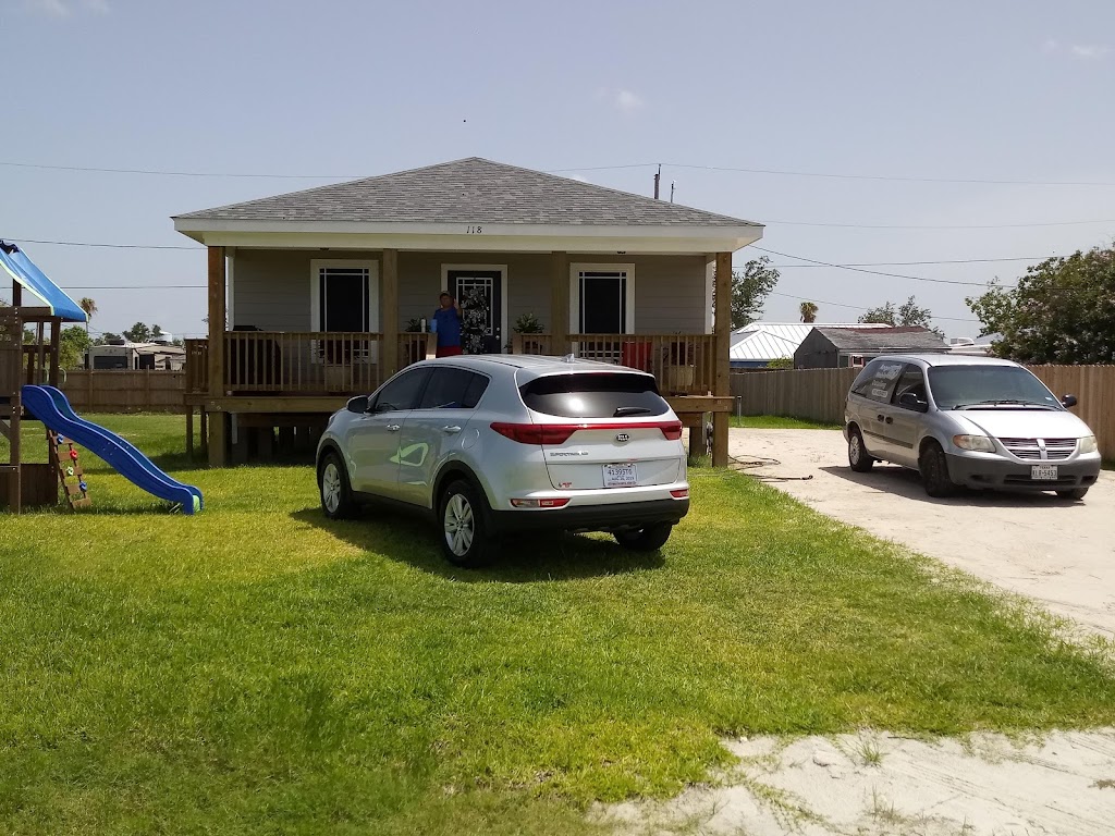 Angels Car Wash Mobile Service | 118 Coral Dr, Rockport, TX 78382, USA | Phone: (361) 463-1225