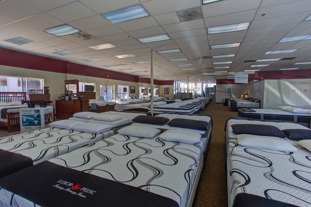 Mattress World Northwest Washington Square | 8775 SW Cascade Ave, Beaverton, OR 97008, USA | Phone: (503) 567-3321