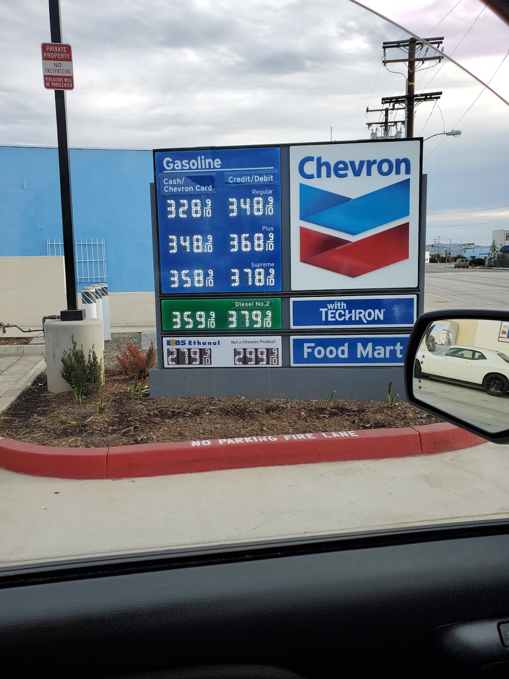 Chevron | 7825 Telegraph Rd, Montebello, CA 90640, USA | Phone: (323) 728-1557