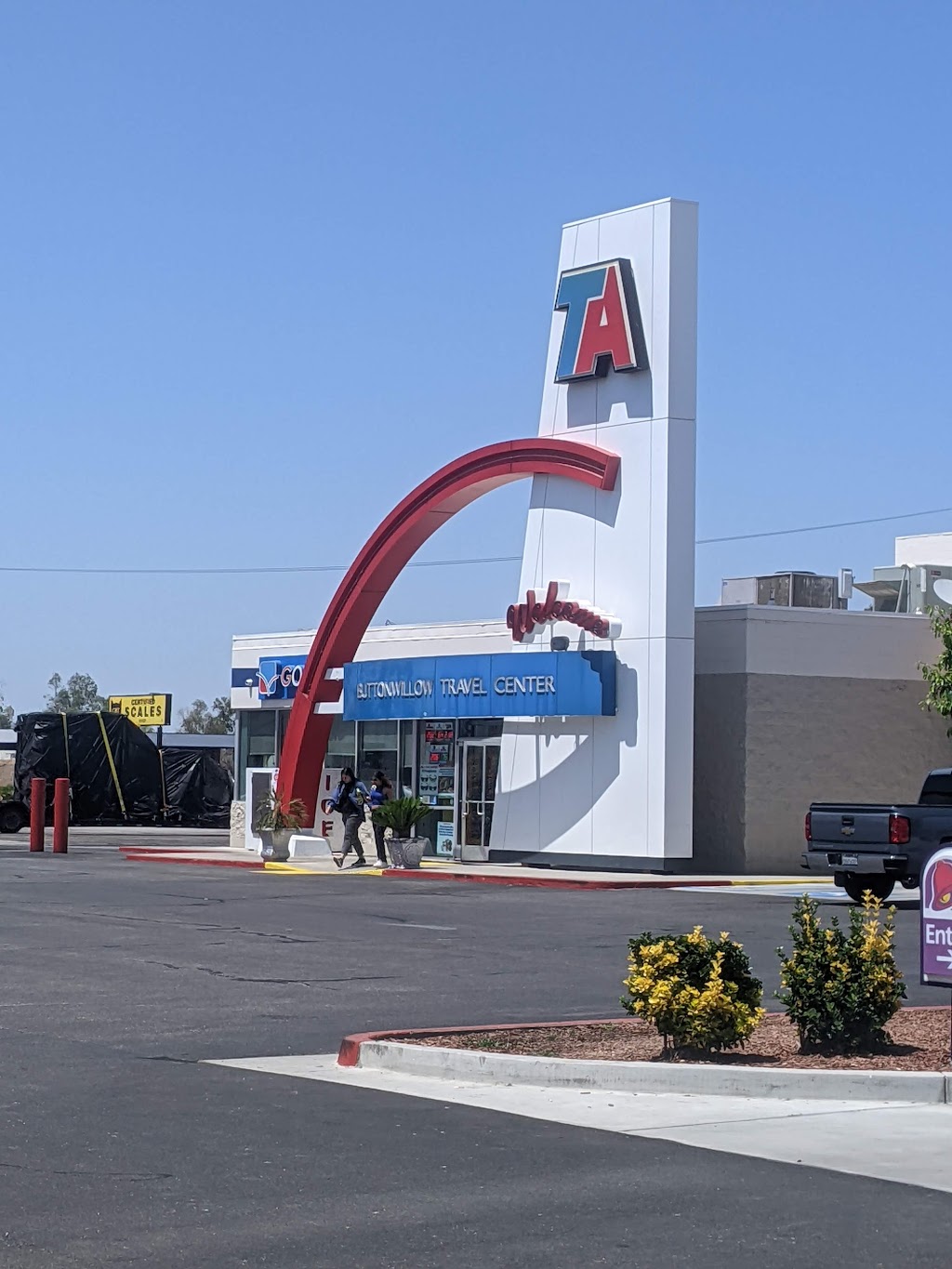 TA Travel Center | 27769 Lagoon Dr, Buttonwillow, CA 93206, USA | Phone: (661) 764-5266