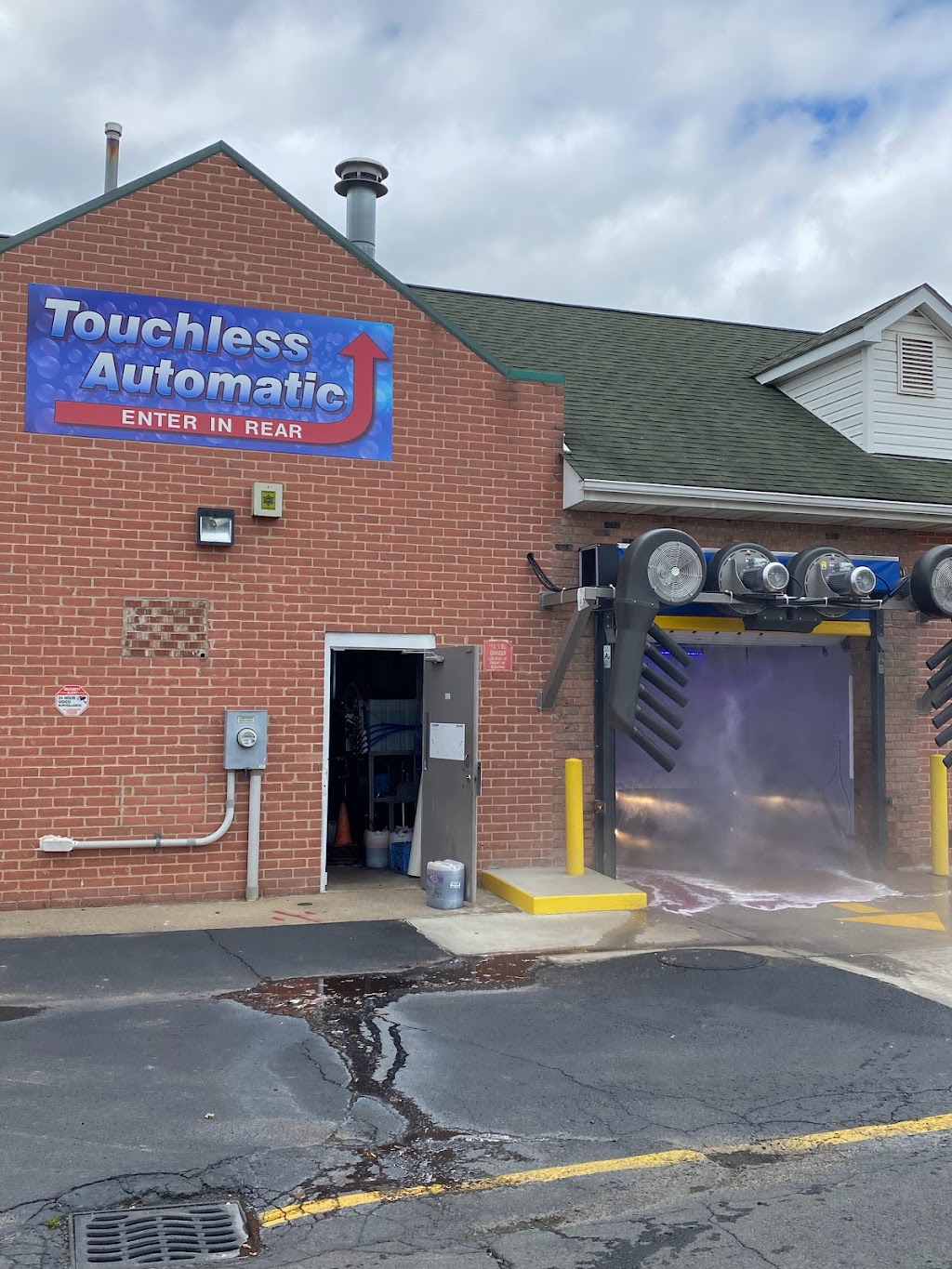 New Pal Car Wash | 37450 Palmer Rd, Westland, MI 48186, USA | Phone: (313) 221-7650