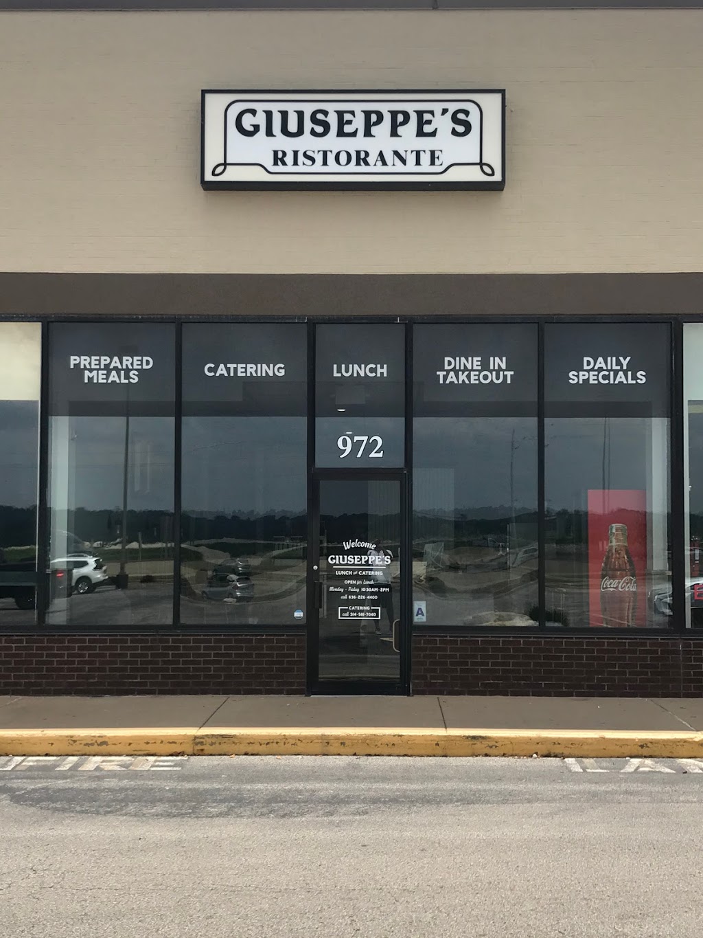 Giuseppes Restaurant and Catering | 972 S Hwy Dr, Fenton, MO 63026, USA | Phone: (636) 226-4400