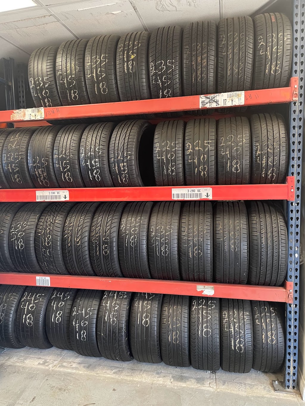 Herreras Tires | 10966 Hesperia Rd Suite B, Hesperia, CA 92345, USA | Phone: (442) 316-0446