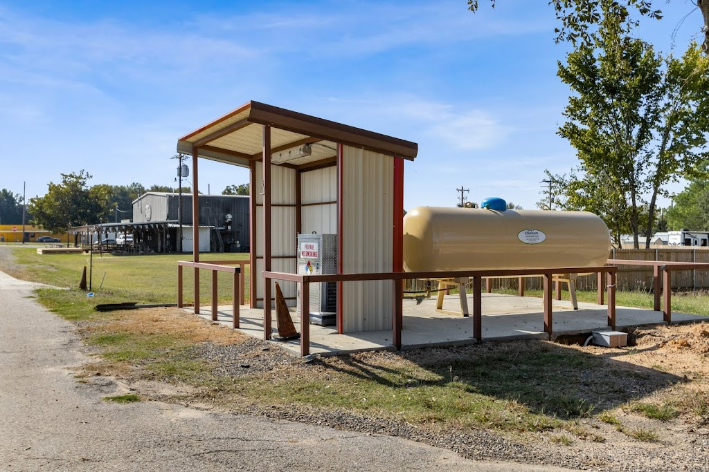 Blue Sky Cedar Creek Lake RV Park | 201 Main Place Blvd, Seven Points, TX 75143, USA | Phone: (903) 432-0188