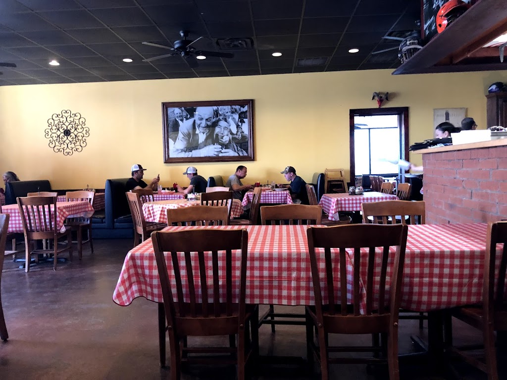 Nicks Italian Restaurant | 1340 US-377, Pilot Point, TX 76258, USA | Phone: (940) 686-2520