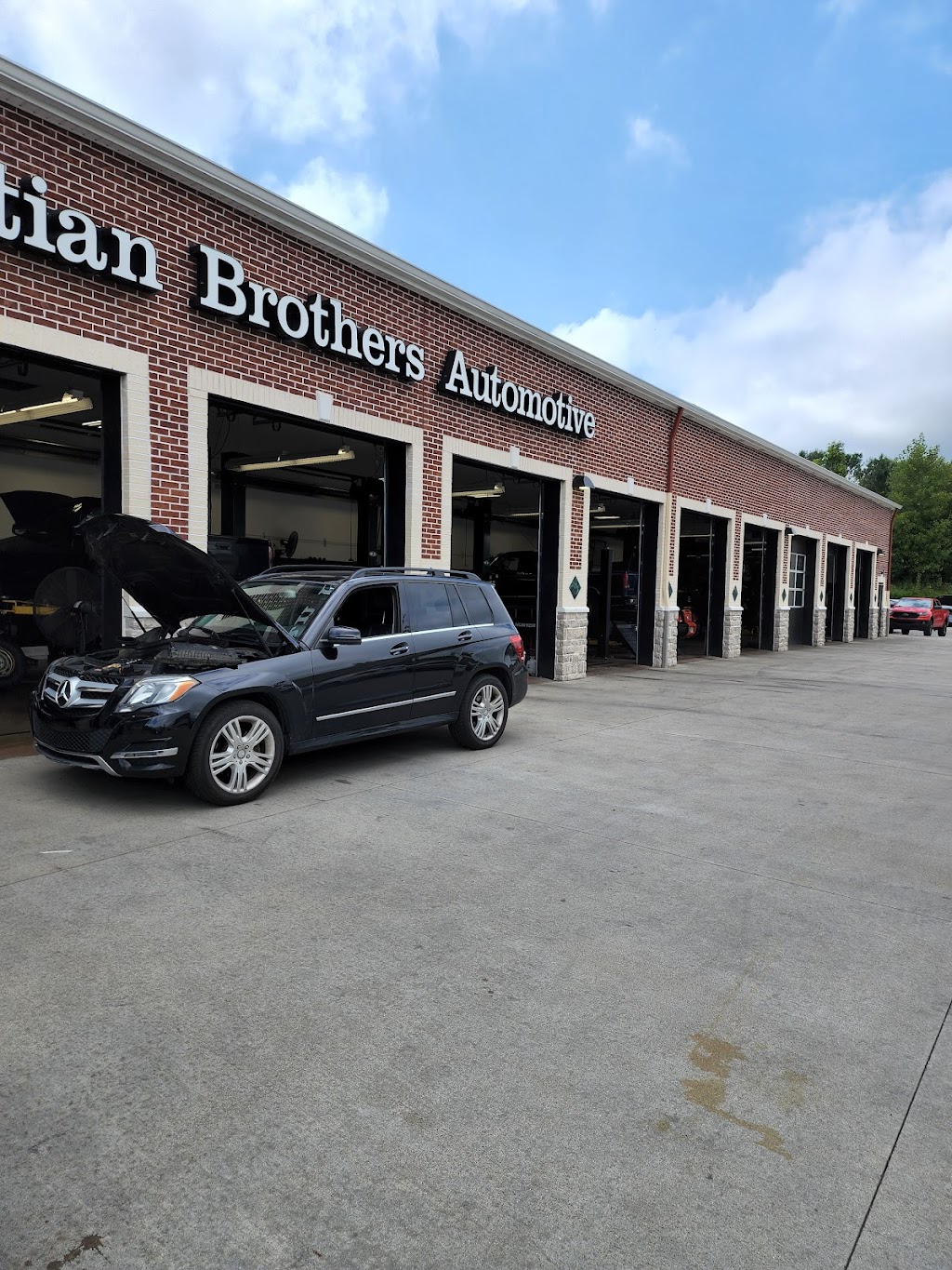 Christian Brothers Automotive Crestwood | 6410 Claymont Crossing, Crestwood, KY 40014, USA | Phone: (502) 200-8533