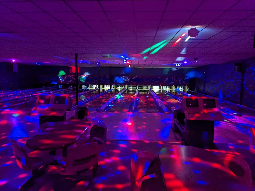 Eden Bowling Center | 8716 S Main St, Eden, NY 14057 | Phone: (716) 992-4687