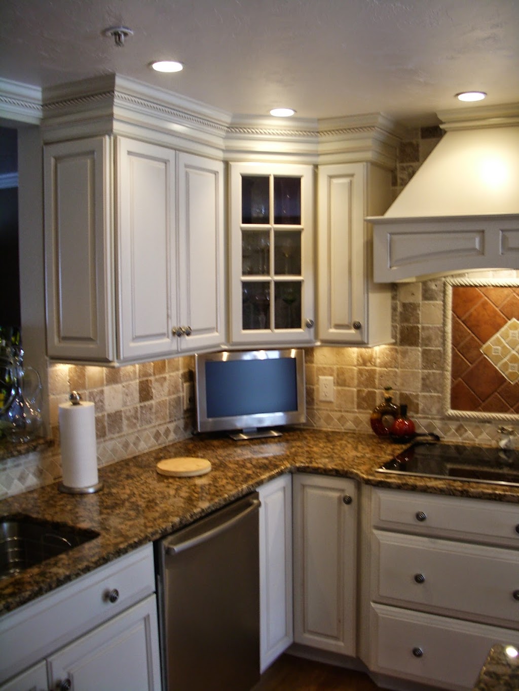 JB Kitchens & Baths | 1202 Main St, Weymouth, MA 02190, USA | Phone: (781) 335-3218