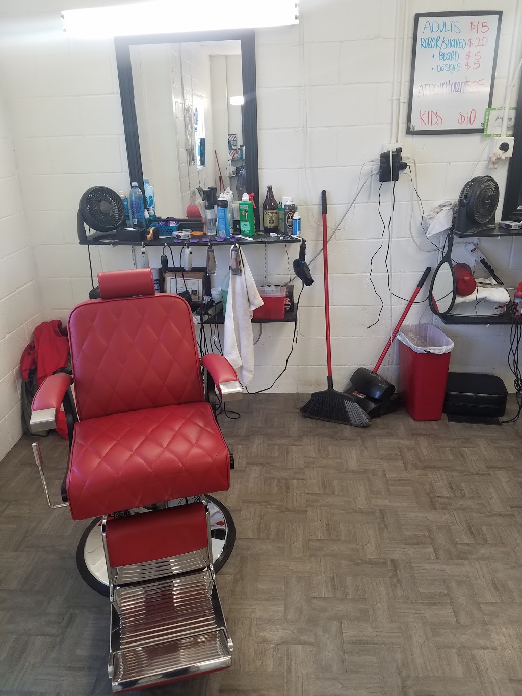 L&G Barbershop | 8806 Lake June Rd, Dallas, TX 75217, USA | Phone: (469) 554-2162