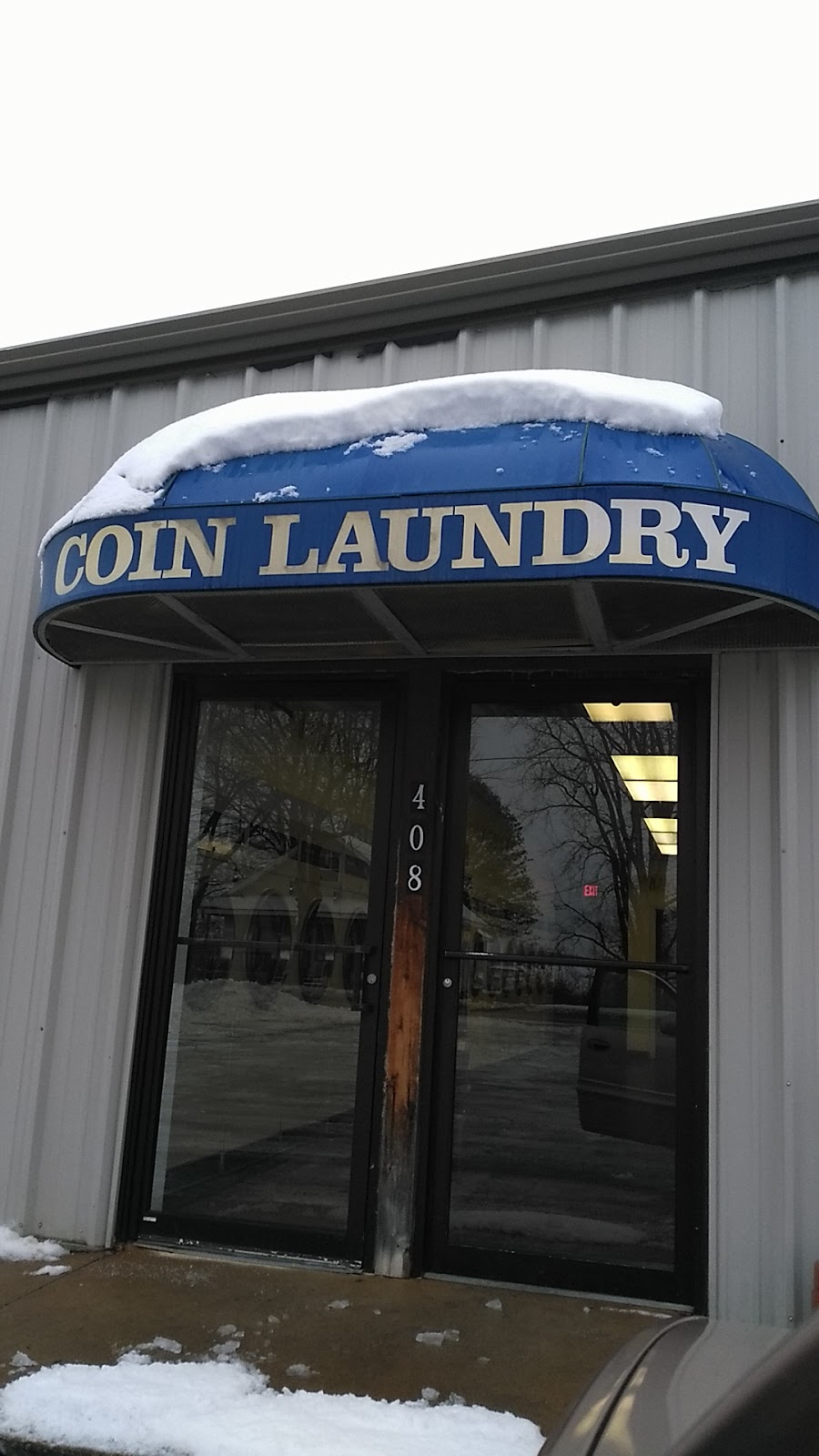 Fremont Coin Laundry | 408 S Wayne St, Fremont, IN 46737, USA | Phone: (260) 495-2300