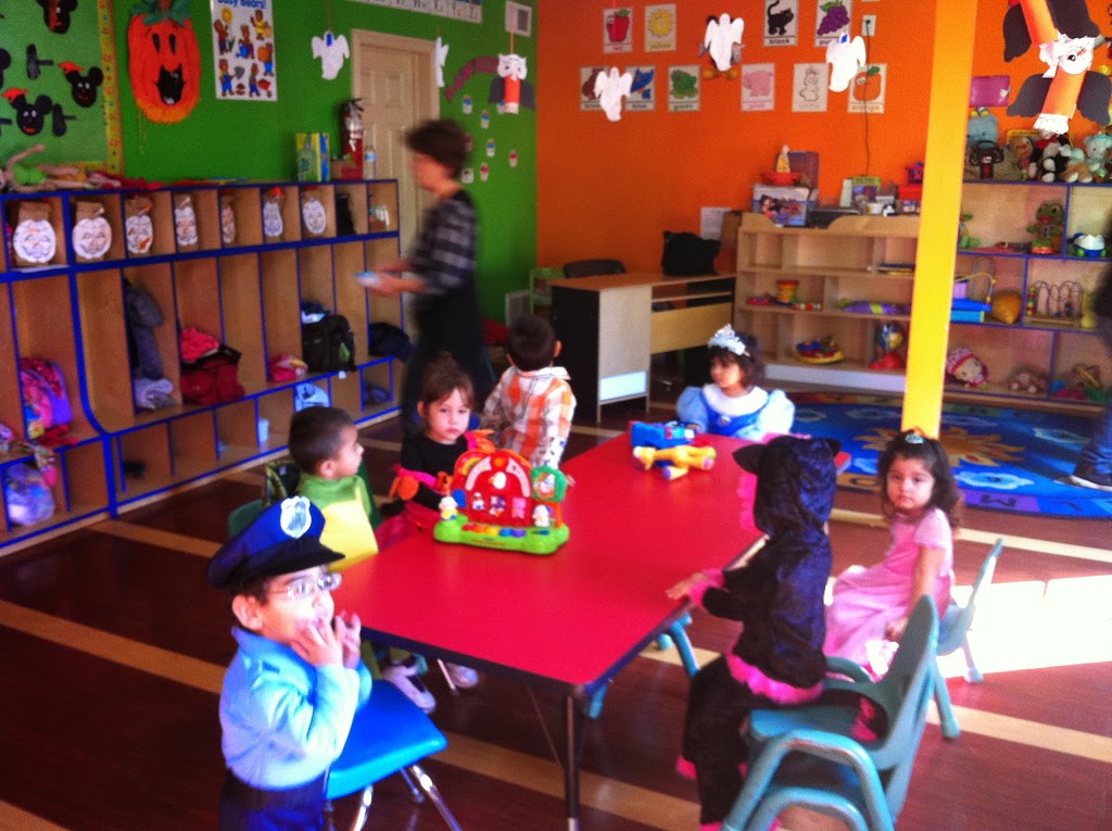 Happy Preschool Land | 15727 Vanowen St, Van Nuys, CA 91406, USA | Phone: (818) 785-1982