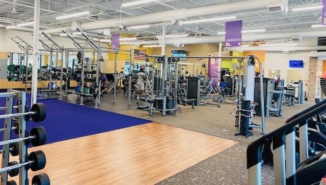 Anytime Fitness Elkhorn | 20231 Manderson St #105, Elkhorn, NE 68022, USA | Phone: (402) 939-7444