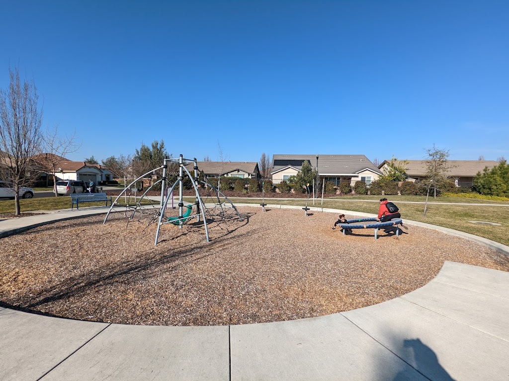 Storybook Woods Park | 9925 Hatherton Way, Elk Grove, CA 95757 | Phone: (916) 405-5300