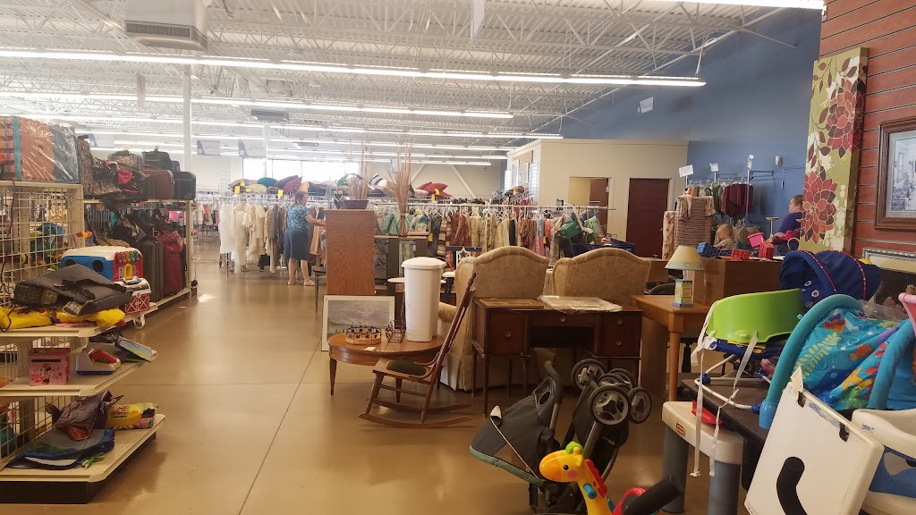 Goodwill - Marysville | 15709 US Highway 36 East East Pointe Plaza, Marysville, OH 43040 | Phone: (937) 642-0324