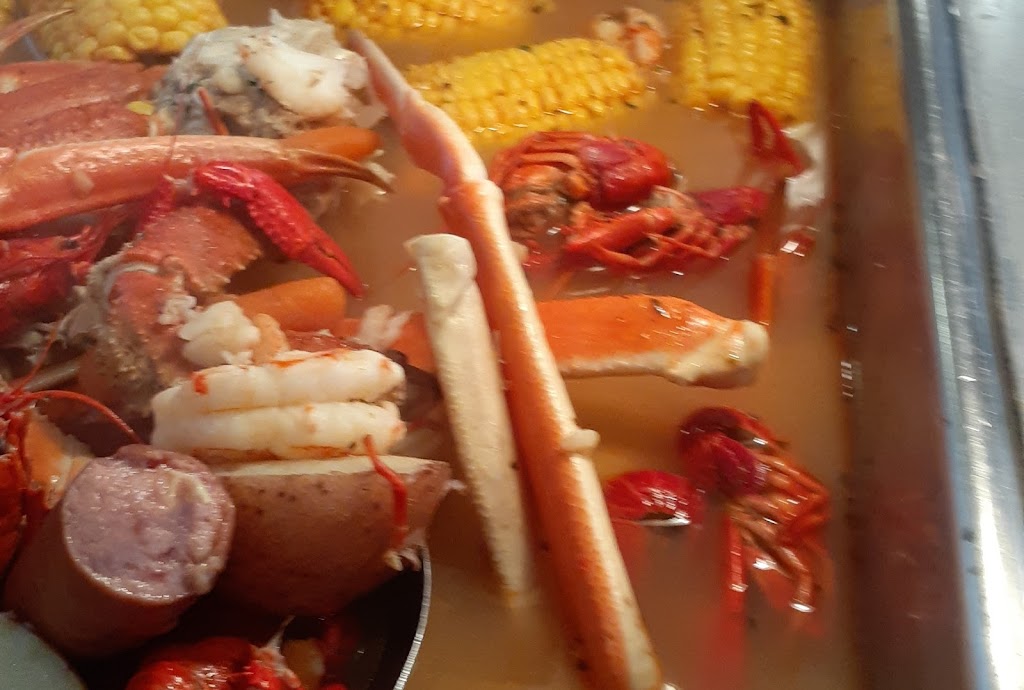 Charlies S & S | 2407 Elizabeth Lake Rd, Waterford Twp, MI 48328, USA | Phone: (248) 499-9190