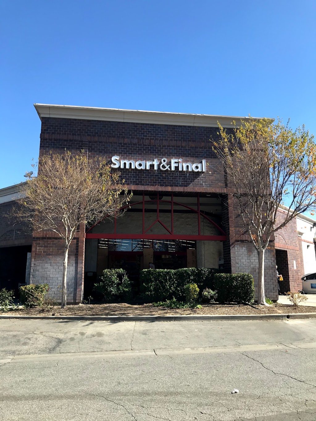 Smart & Final | 3310 Vine St, Riverside, CA 92507 | Phone: (951) 341-8230