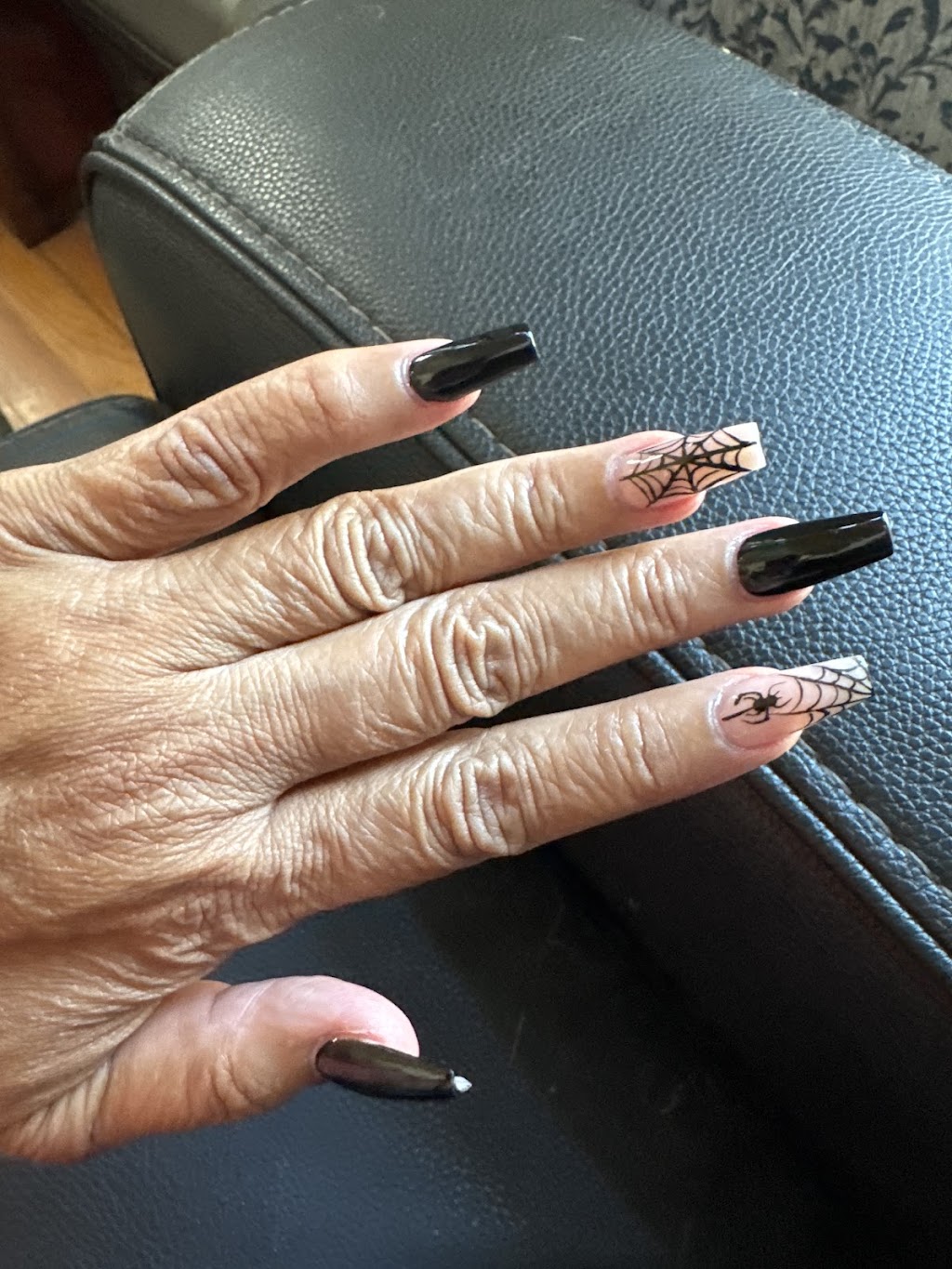 Happiest Nails and spa | 3915 Mission Ave d8, Oceanside, CA 92057, USA | Phone: (760) 439-4742